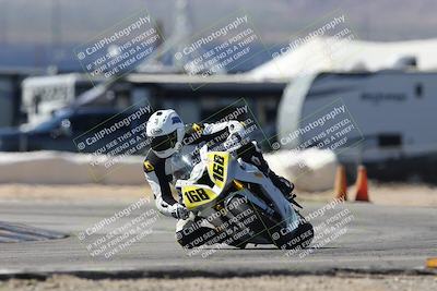 media/Oct-05-2025-CVMA (Sun) [[beeef4f201]]/Race 5-Amateur Supersport Open (Holeshot)/